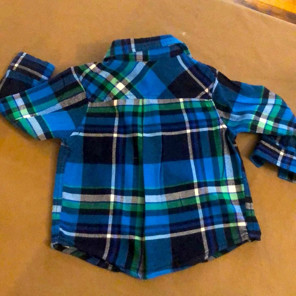Button down - Picture 2 of 5